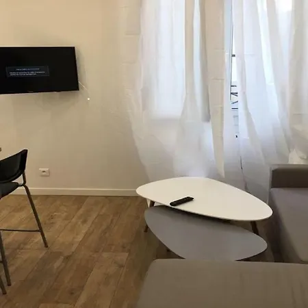 Appartamento Pour 4 Personnes Montmartre Sacre Coeur Metro A 500 M *